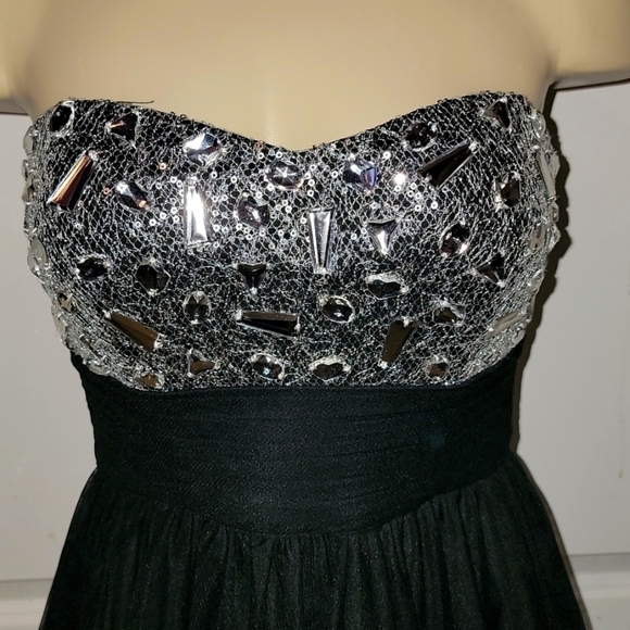 Formal Prom/Homecoming Cocktail Dress - Picture 1 of 8